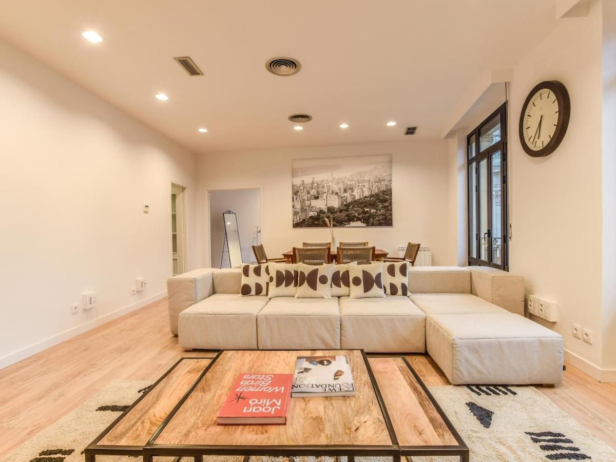 Apartamento En Plaza De Canalejas Διαμέρισμα Μαδρίτη Εξωτερικό φωτογραφία
