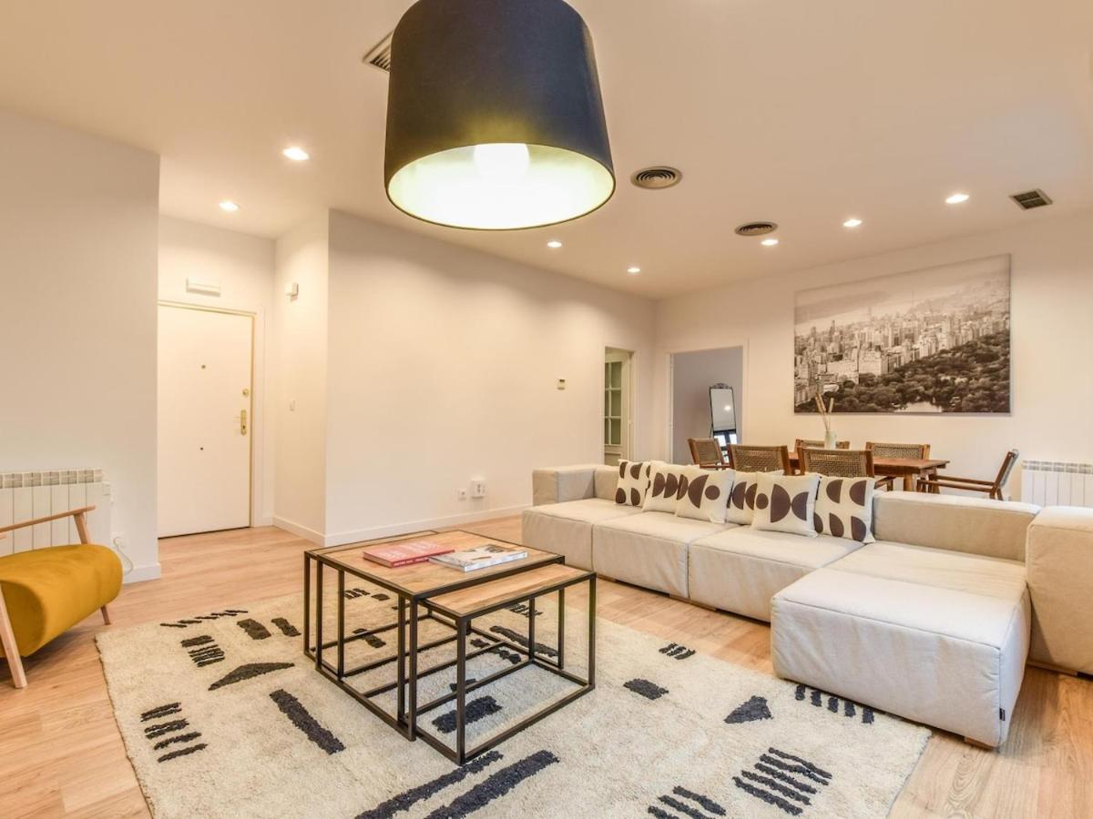 Apartamento En Plaza De Canalejas Διαμέρισμα Μαδρίτη Εξωτερικό φωτογραφία